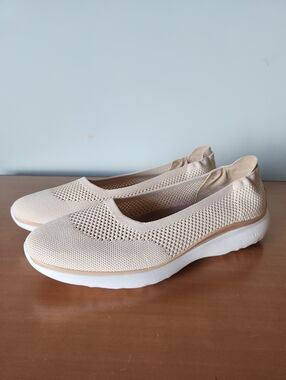 COLE HAAN Women's 3.Zerogrand Stitchlite Ballet Flat Shoes
